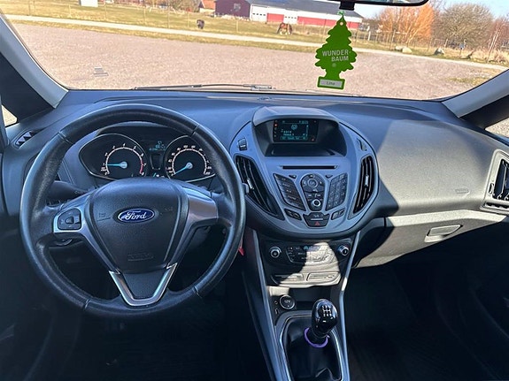 Ford B-MAX 14 of 15
