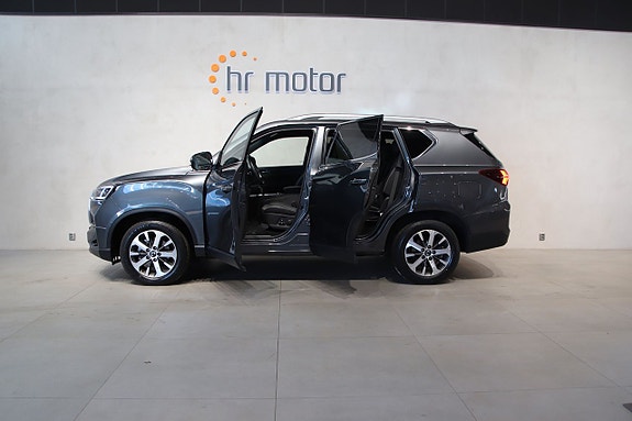 KGM Rexton 4 of 5
