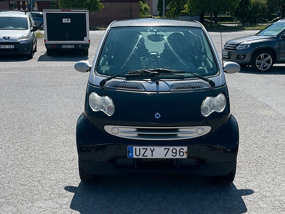 Smart Fortwo 2 of 9