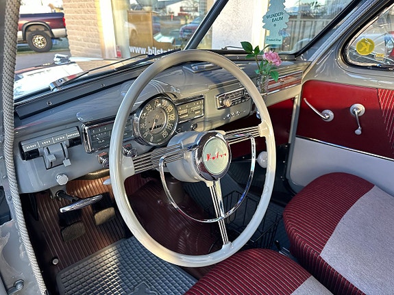 Volvo PV 4 of 30