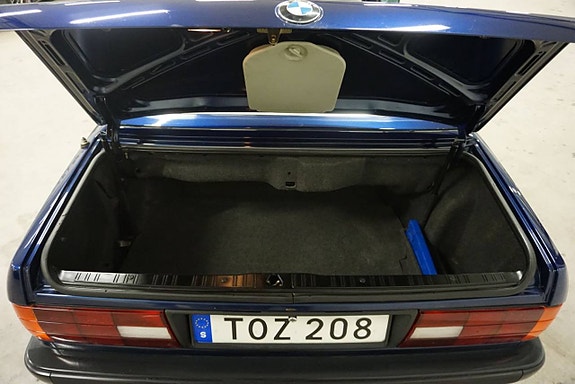 BMW 318 20 of 21