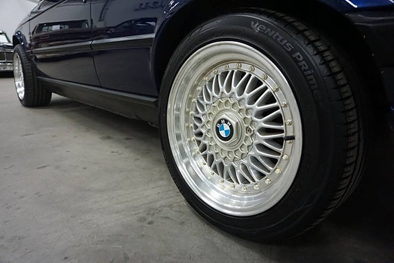 BMW 318 8 of 21