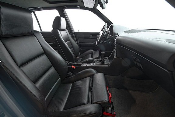 BMW M5 17 of 30
