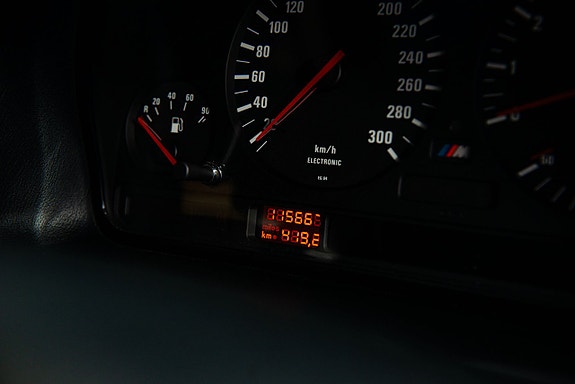 BMW M5 20 of 30