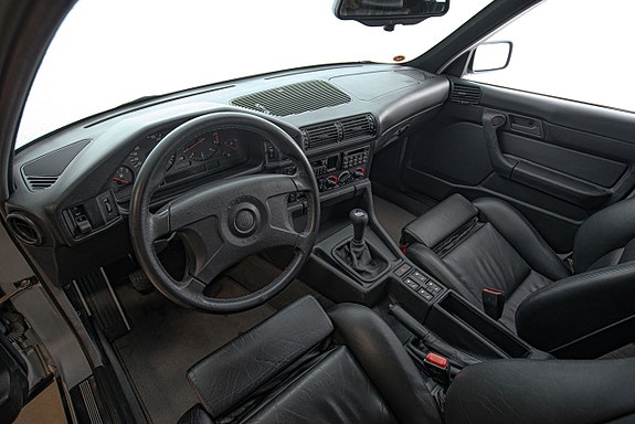 BMW M5 12 of 30