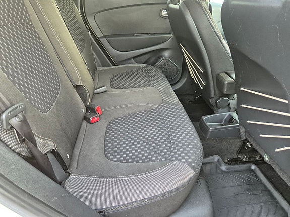 Renault Captur 7 of 10
