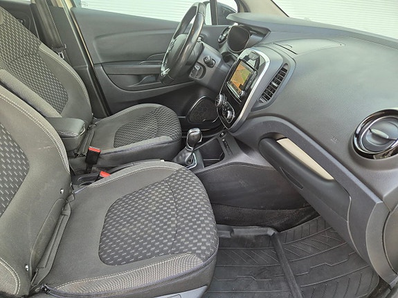 Renault Captur 6 of 10