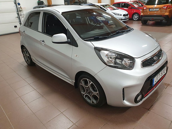 Kia Picanto 6 of 8