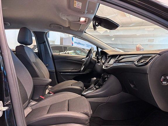 Opel Astra 11 of 16