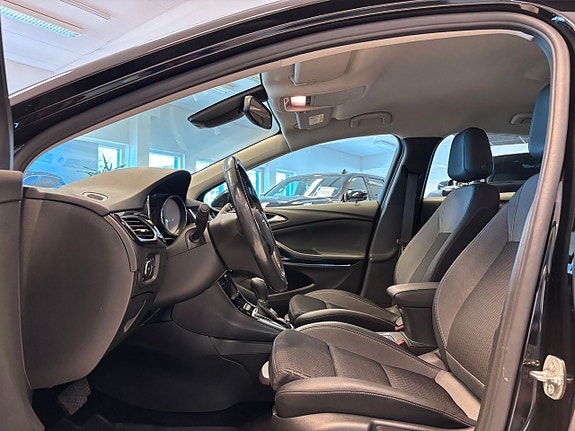 Opel Astra 8 of 16