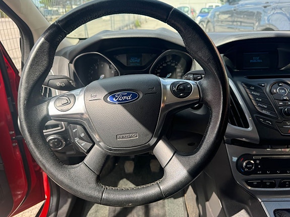 Ford Focus 16 of 17