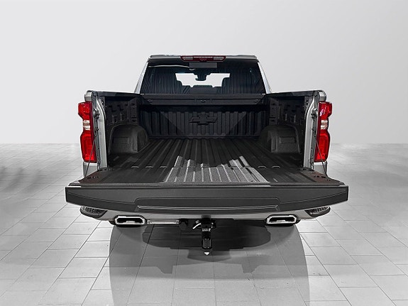 Chevrolet Silverado 1500 6 of 16