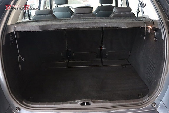 Citroen C4 Picasso 10 of 23