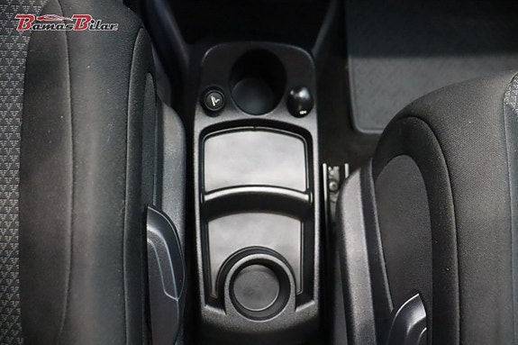 Citroen C4 Picasso 17 of 23
