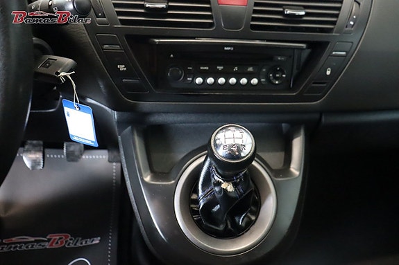 Citroen C4 Picasso 16 of 23