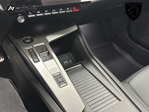 Peugeot 408 12 of 14