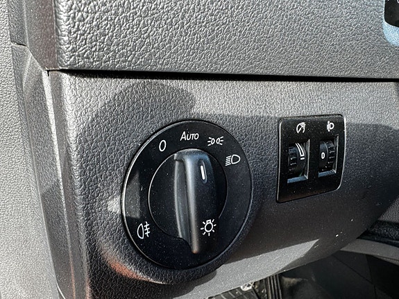 Volkswagen Caddy 17 of 19