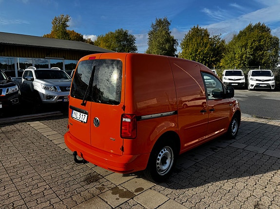 Volkswagen Caddy 5 of 5