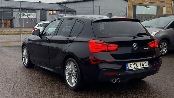 BMW 120 6 of 20