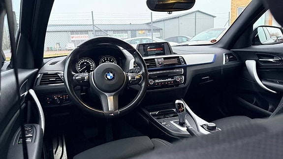BMW 120 9 of 20