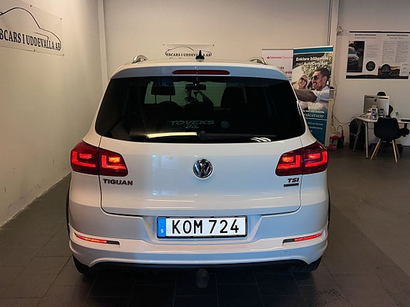 Volkswagen Tiguan 5 of 17