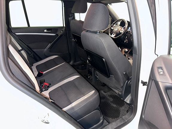 Volkswagen Tiguan 11 of 17