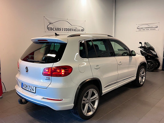 Volkswagen Tiguan 4 of 17