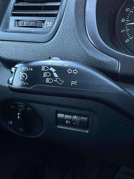 Skoda Praktik 16 of 21