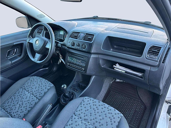 Skoda Praktik 18 of 21