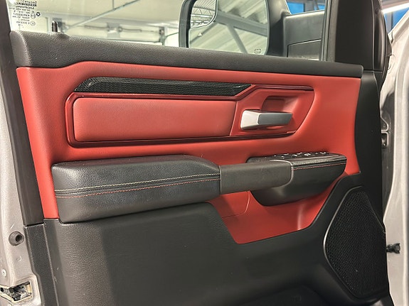 Dodge RAM 24 of 30