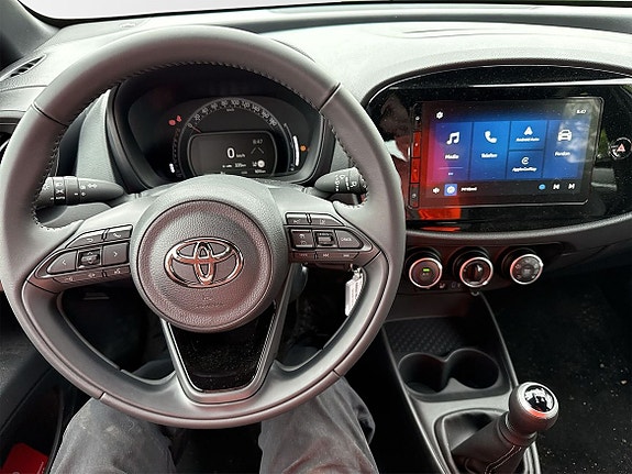Toyota Aygo X 18 of 30