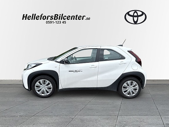 Toyota Aygo X 5 of 30