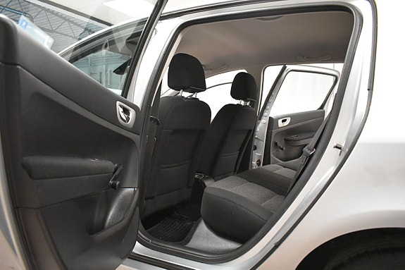 Peugeot 307 13 of 17