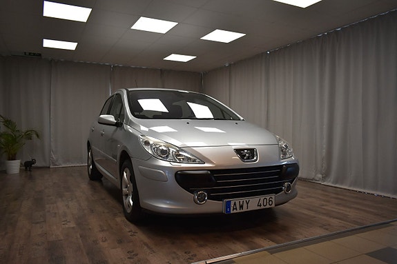 Peugeot 307 8 of 17