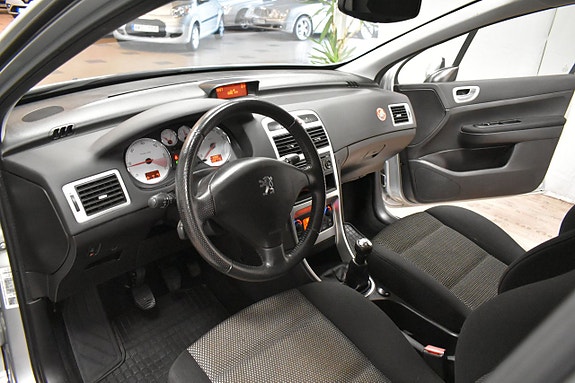 Peugeot 307 15 of 17