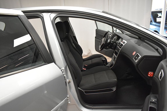 Peugeot 307 12 of 17