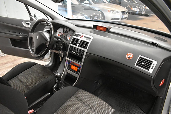 Peugeot 307 16 of 17