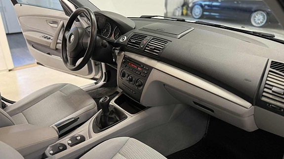 BMW 118d 19 of 24