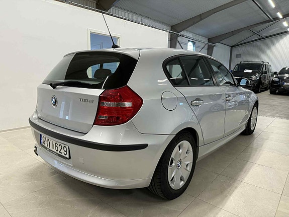 BMW 118d 6 of 24