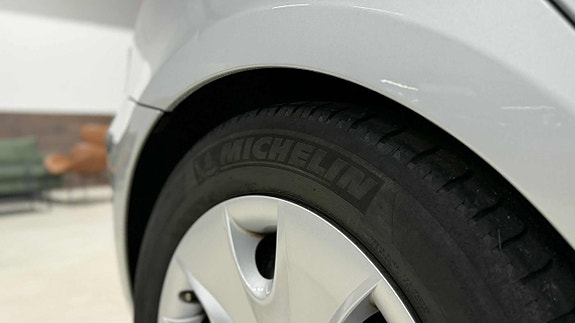 BMW 118d 11 of 24
