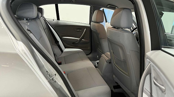 BMW 118d 18 of 24