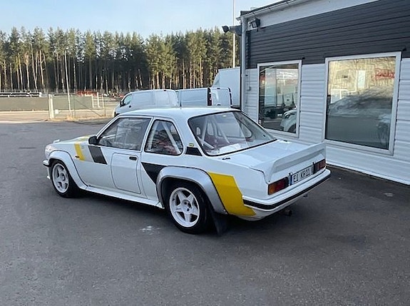 Opel Ascona 3 of 5