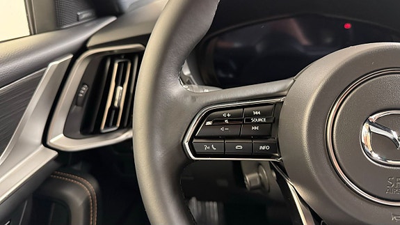 Mazda CX-80 15 of 22