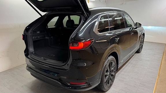 Mazda CX-80 4 of 5