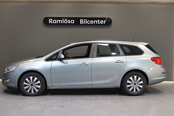 Opel Astra 2 of 5
