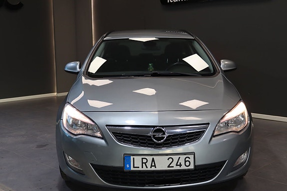 Opel Astra 5 of 5