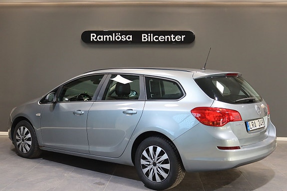 Opel Astra 11 of 20