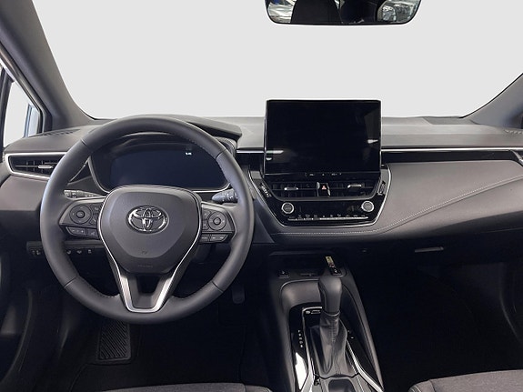 Toyota Corolla 9 of 13