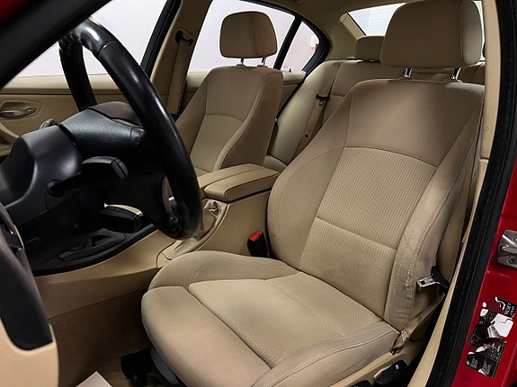 BMW 320 11 of 23