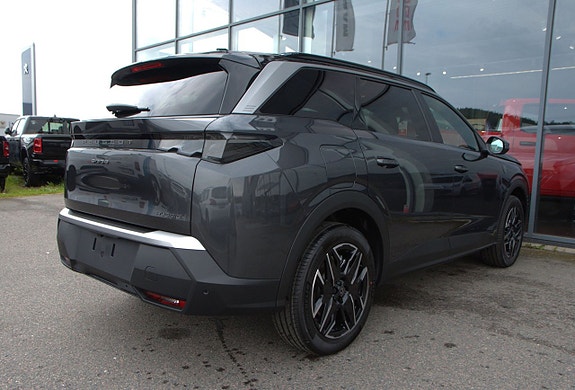 Peugeot 5008 5 of 5